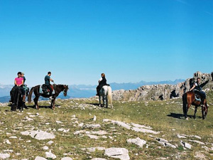 randonnée à cheval France Provence photo 1