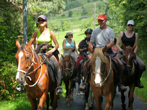 randonnée à cheval France Auvergne-Rhône-Alpes photo 3