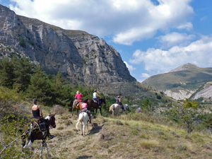 randonnée à cheval France Provence-Alpes photo 2