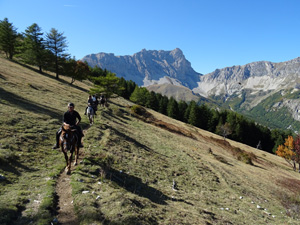 randonnée à cheval France Provence-Alpes photo 1